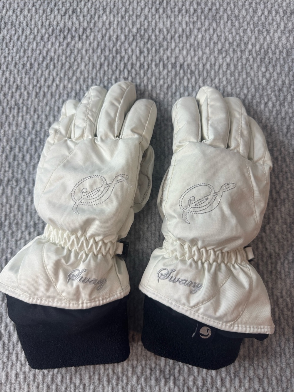 Swany White Ski Gloves Sz Small Women’s